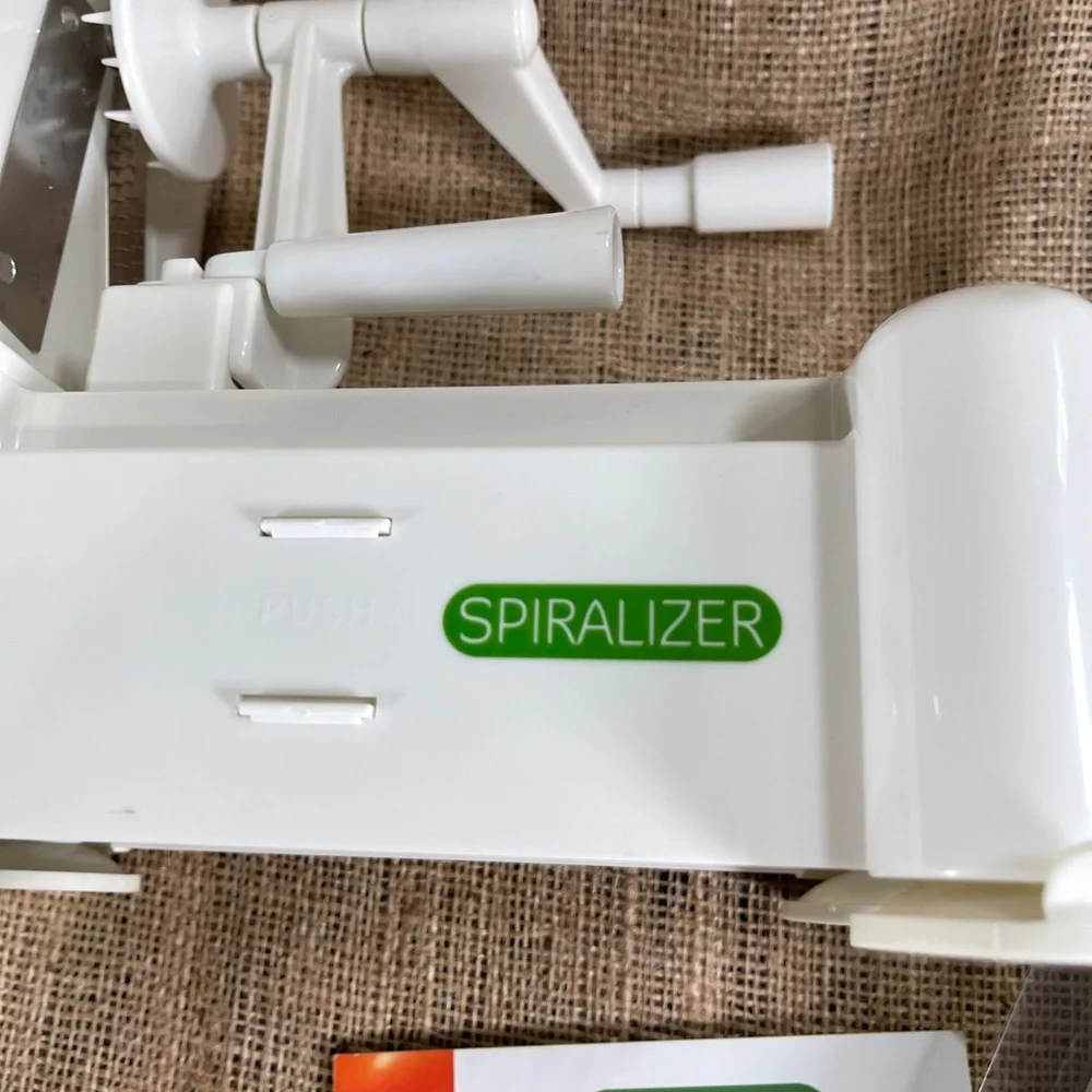*Spiralizer 5 Blade Vegetable slicer